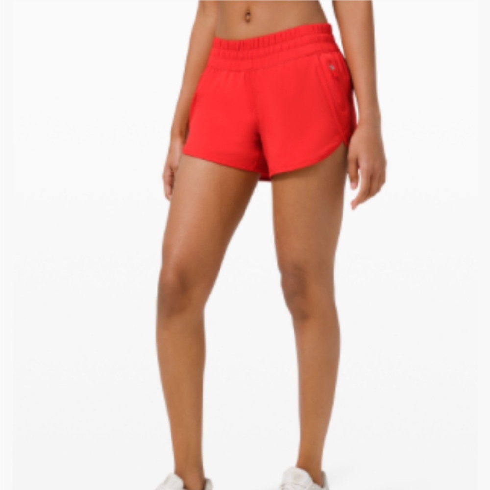 Lululemon Tracker Short 4in in Pink Punch size 16